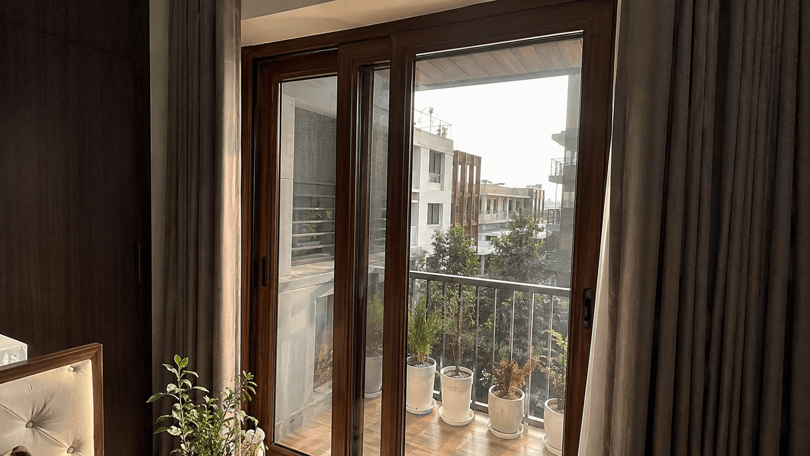 Woodgrain Foil finish for aluminium doors and windows
