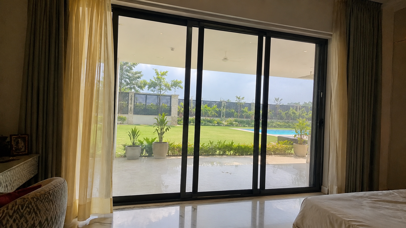 Aluminium Sliding Windows — Villa